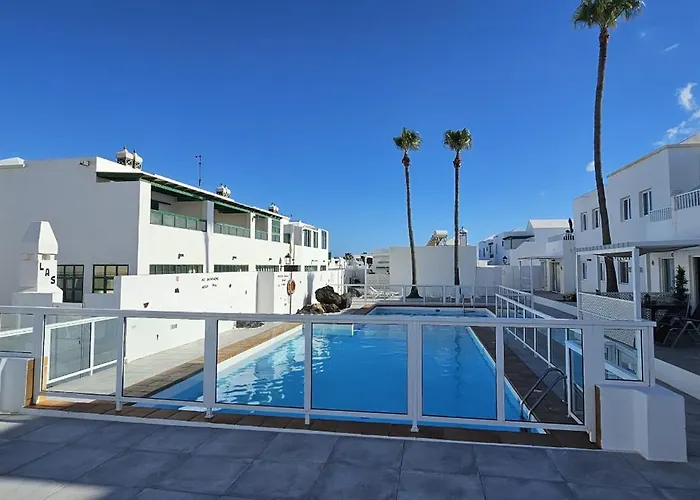 Barraquito - 100m To Playa De Cucharas By Lanzarote Tatil Evi